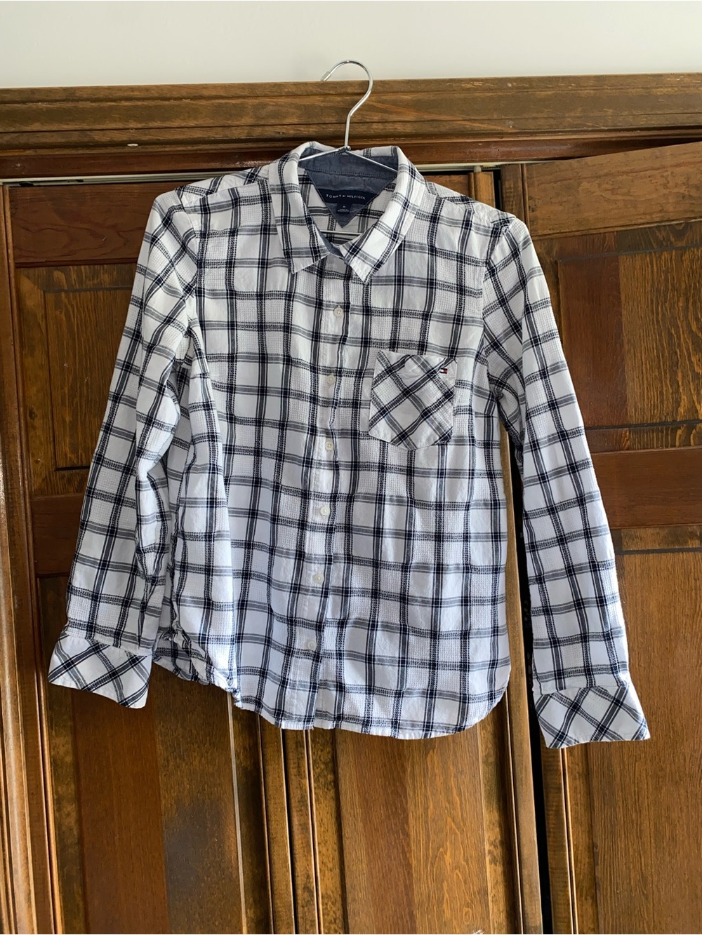 Tommy Hilfiger White and Black Plaid Long-Sleeve Button Down